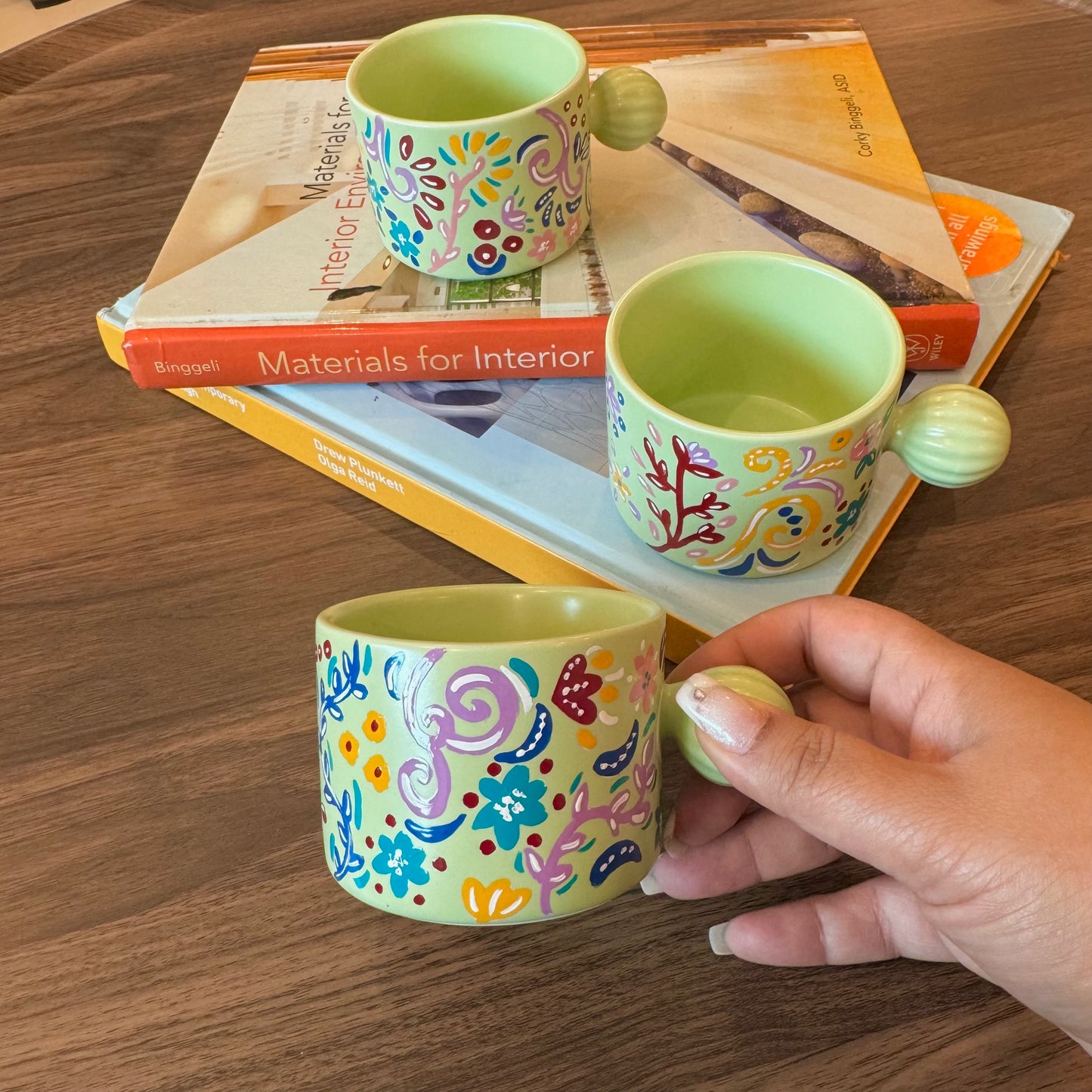 Mug ( flower pattern )