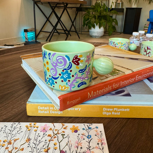 Mug ( flower pattern )